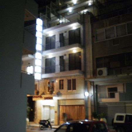 Hotel Niki Pireus Exteriör bild