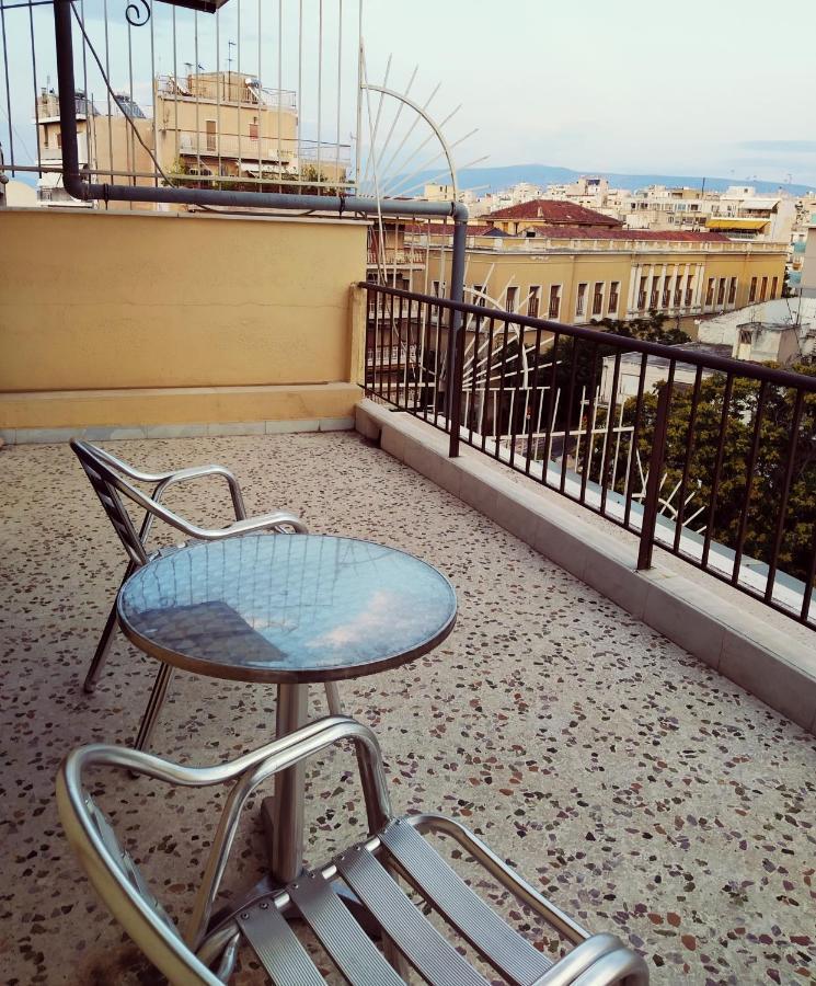Hotel Niki Pireus Exteriör bild