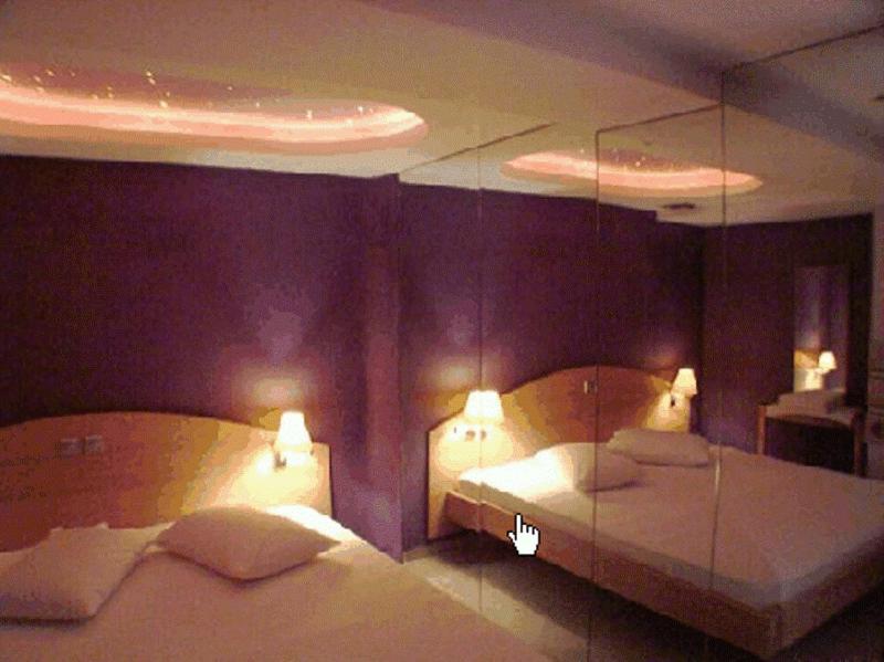 Hotel Niki Pireus Exteriör bild